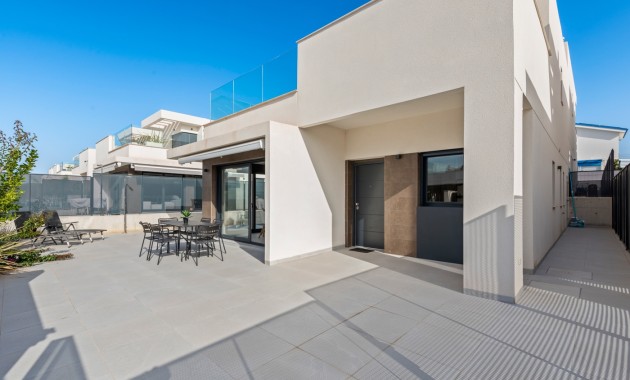 Venta - Semi Detached Villa -
La Marina - La Marina - Urbanization