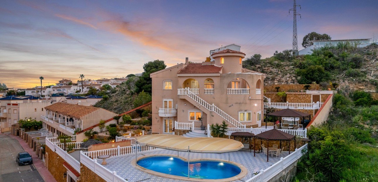 Venta - Detached Villa -
Ciudad Quesada - La Marquesa