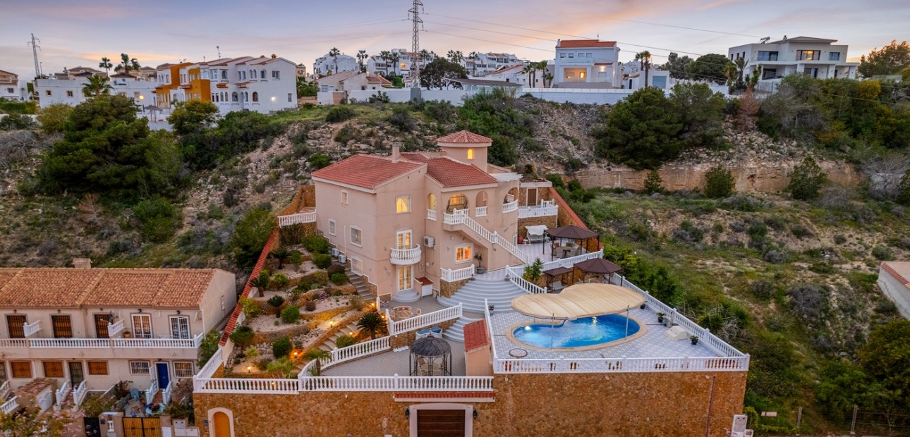 Venta - Detached Villa -
Ciudad Quesada - La Marquesa