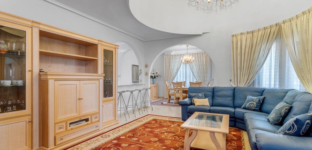 Venta - Detached Villa -
Ciudad Quesada - La Marquesa