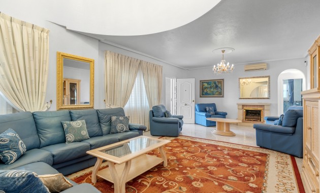 Venta - Detached Villa -
Ciudad Quesada - La Marquesa