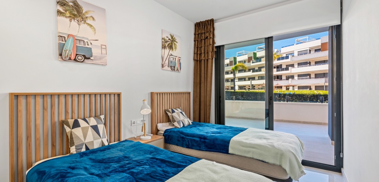 Venta - Apartamento / piso -
Orihuela Costa - Playa Flamenca