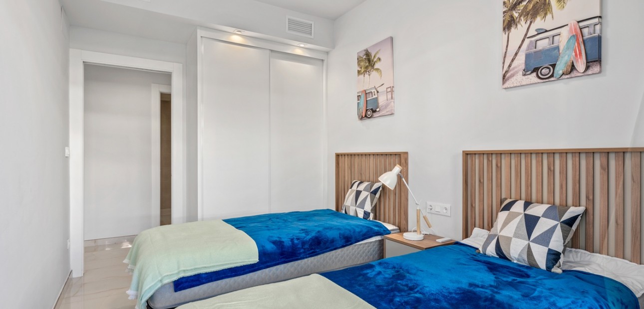 Venta - Apartamento / piso -
Orihuela Costa - Playa Flamenca