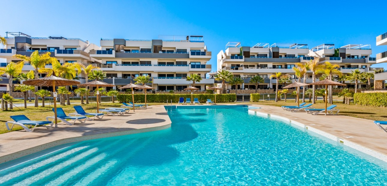 Venta - Apartamento / piso -
Orihuela Costa - Playa Flamenca
