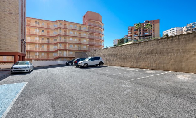 Venta - Apartamento / piso -
Arenales del Sol - Arenales del Sol - Town