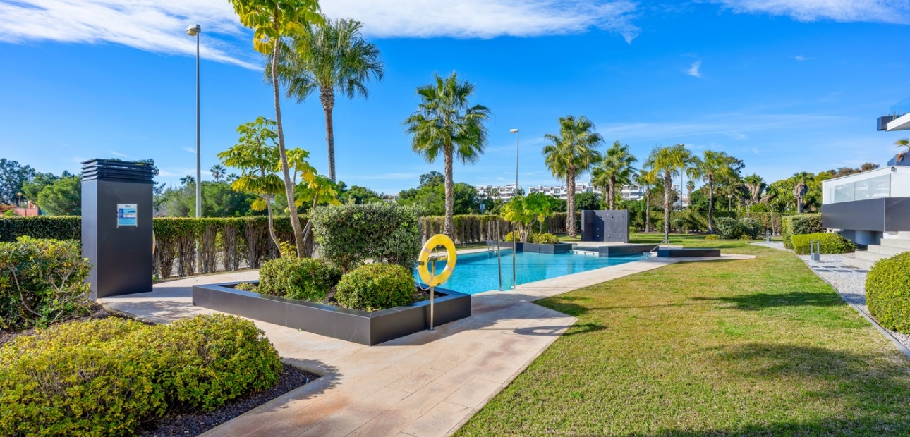 Venta - Apartamento / piso -
Orihuela Costa - Los Dolses