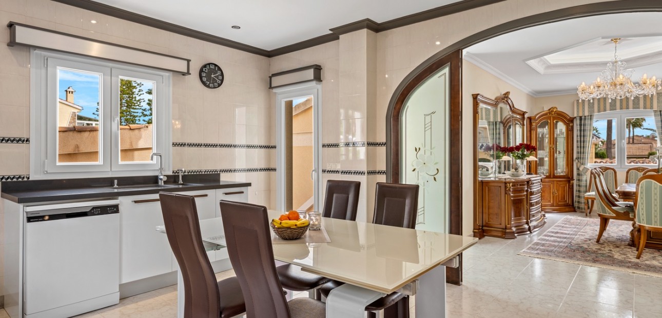 Venta - Detached Villa -
Ciudad Quesada - Doña Pepa