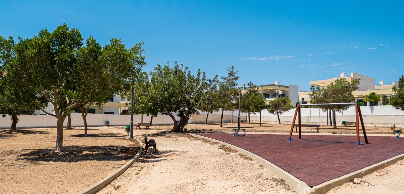Venta - Detached Villa -
Los Montesinos - La Herrada