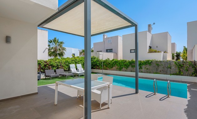Venta - Detached Villa -
Ciudad Quesada - La Laguna