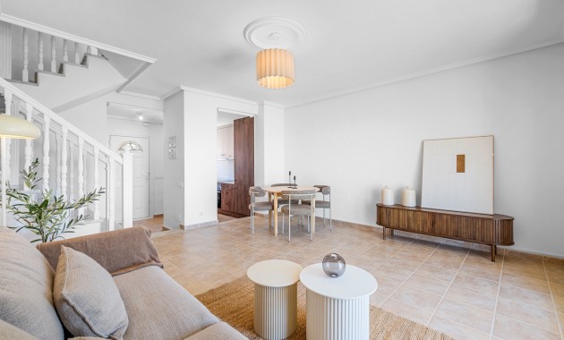 Venta - Semi Detached Villa -
Ciudad Quesada - La Marquesa