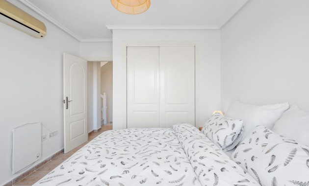 Venta - Semi Detached Villa -
Ciudad Quesada - La Marquesa