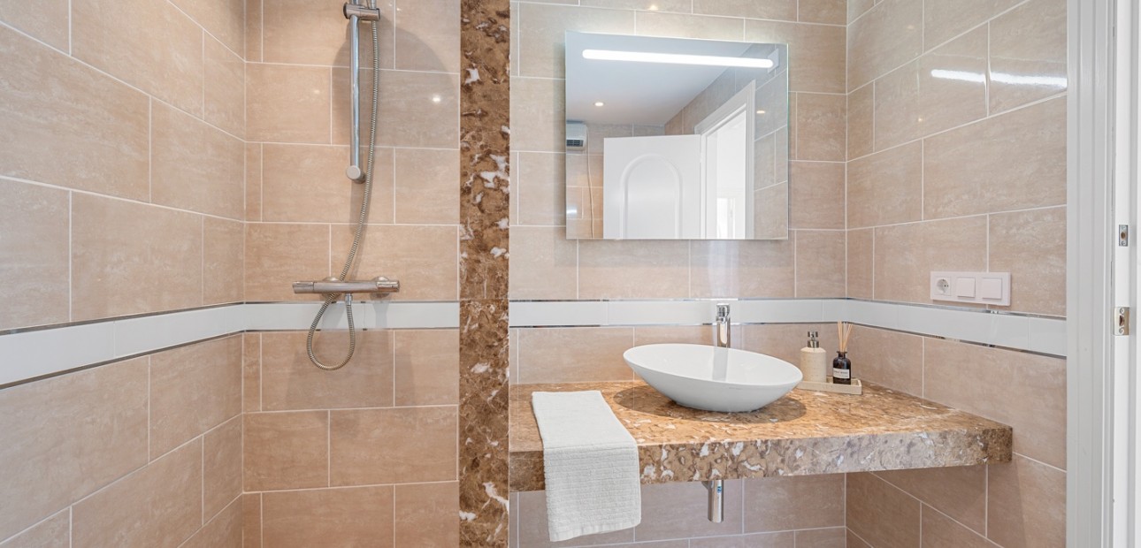 Venta - Semi Detached Villa -
Ciudad Quesada - La Marquesa