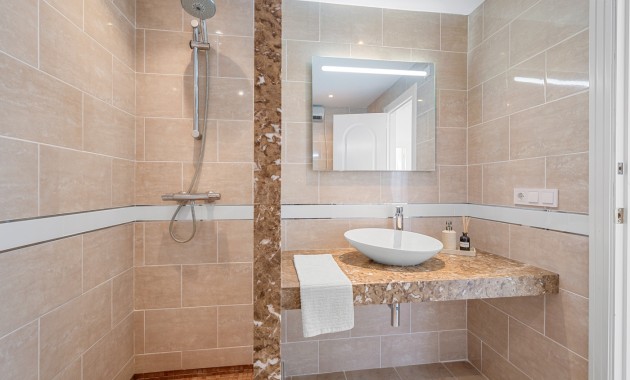 Venta - Semi Detached Villa -
Ciudad Quesada - La Marquesa