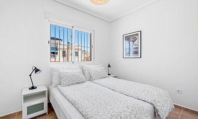 Venta - Semi Detached Villa -
Ciudad Quesada - La Marquesa