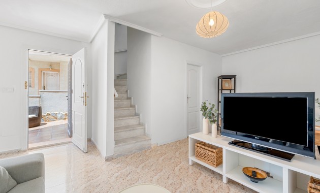 Venta - Semi Detached Villa -
Ciudad Quesada - La Marquesa