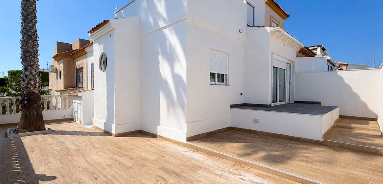 Venta - Quad Villa -
Orihuela Costa - Los Altos