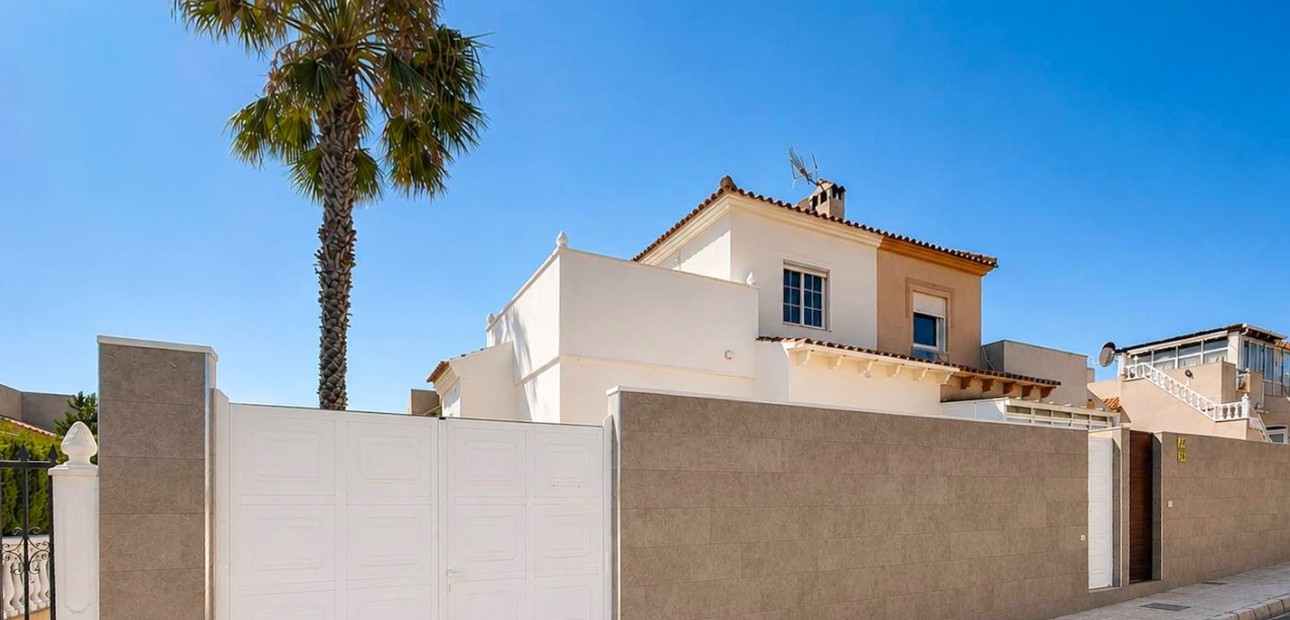 Venta - Quad Villa -
Orihuela Costa - Los Altos