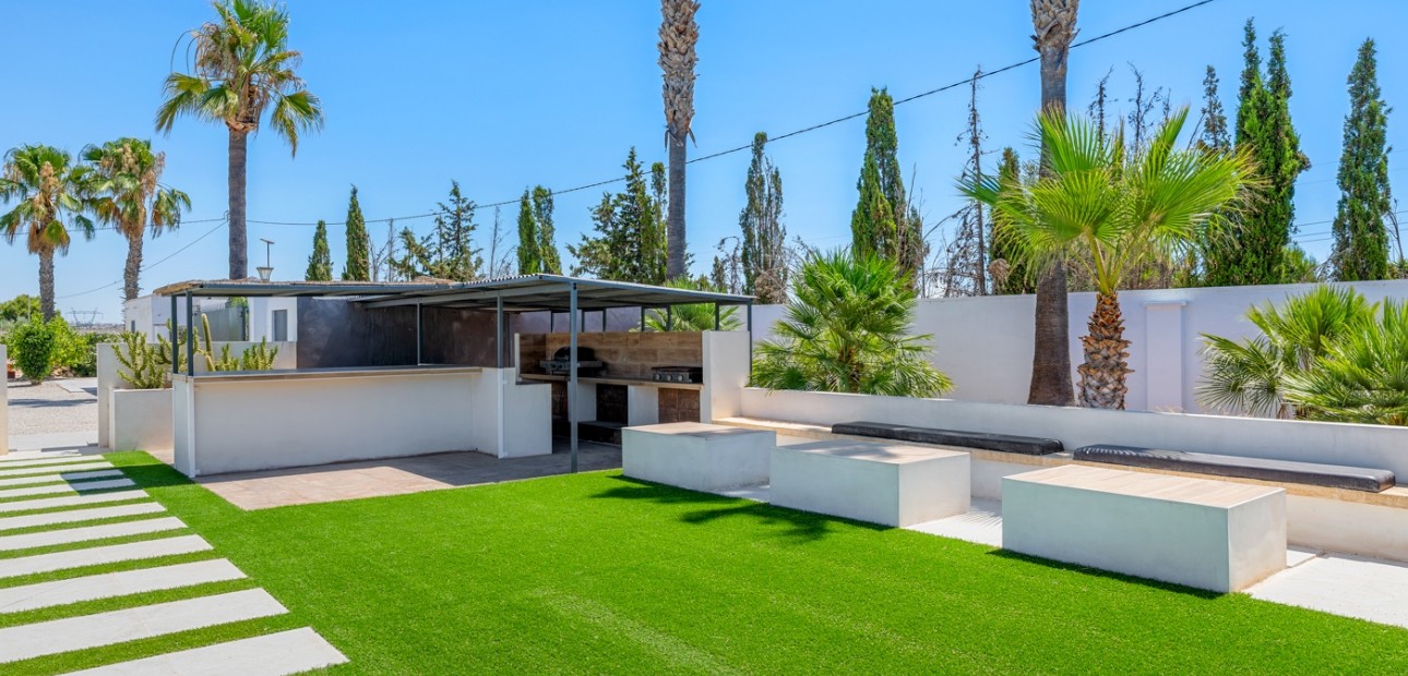 Venta - Country Property -
Los Montesinos - La Herrada