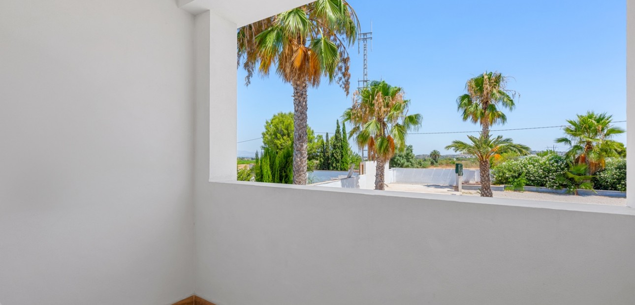 Venta - Country Property -
Los Montesinos - La Herrada