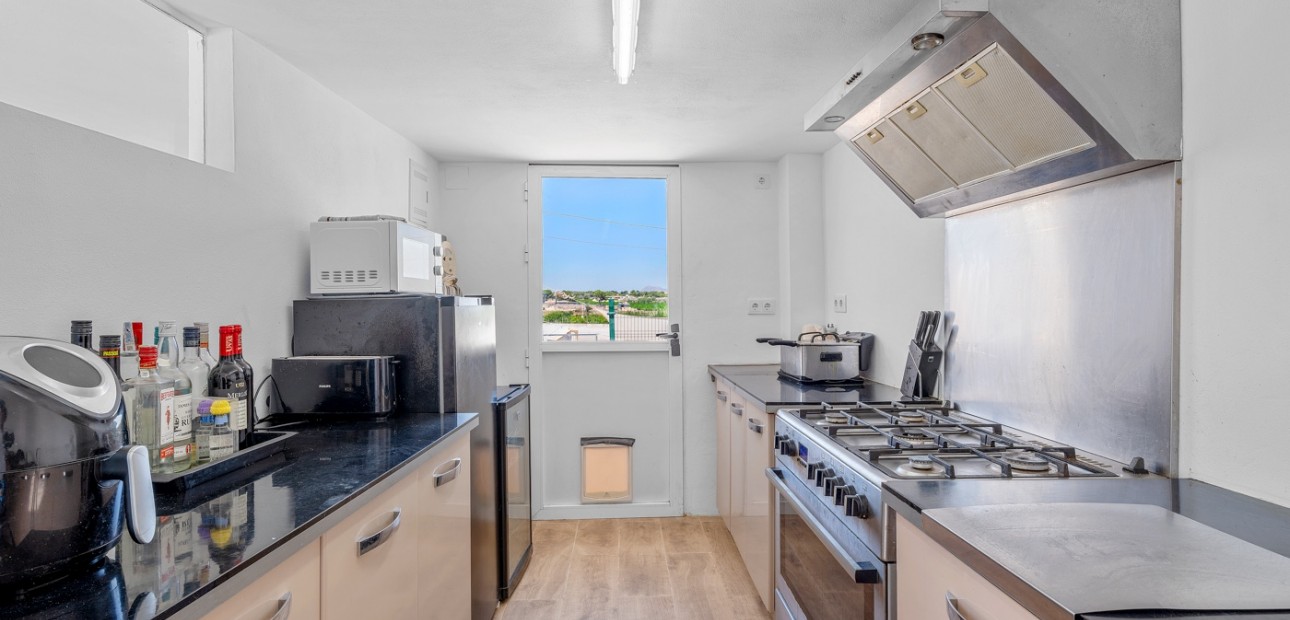 Venta - Country Property -
Los Montesinos - La Herrada