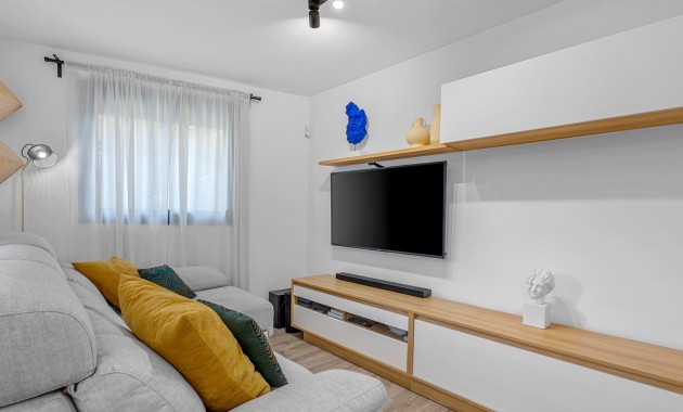 Venta - Apartamento / piso -
El Campello - Playa Muchavista
