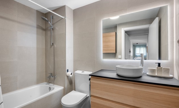 Venta - Apartamento / piso -
El Campello - Playa Muchavista