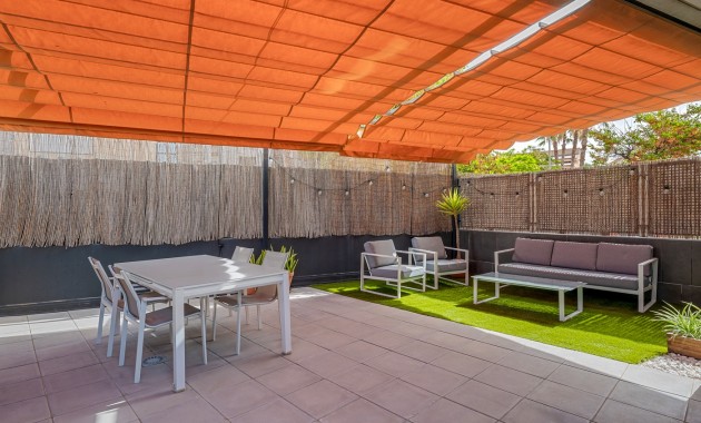 Venta - Apartamento / piso -
El Campello - Playa Muchavista