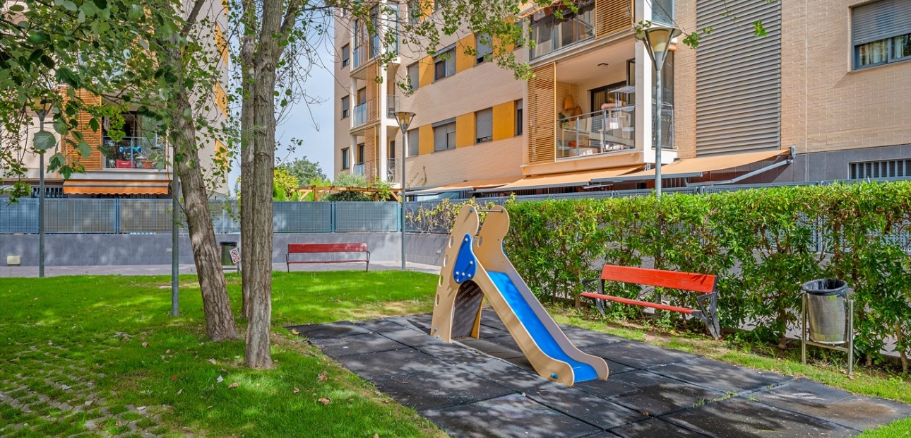 Venta - Apartamento / piso -
El Campello - Playa Muchavista