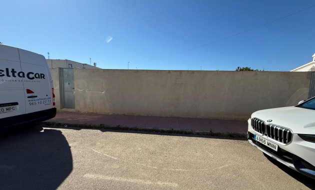 Venta - Parcela / Terreno -
Orihuela Costa - La Regia