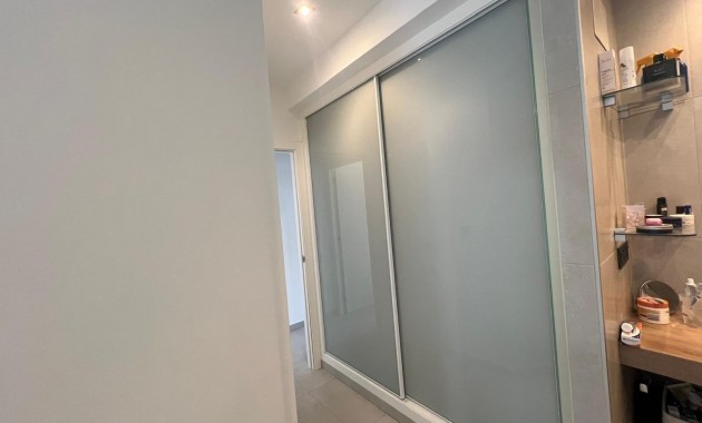 Venta - Apartamento / piso -
Guardamar del Segura - Urbanizaciones