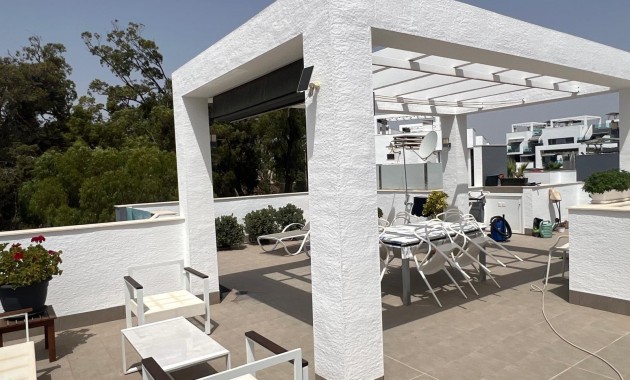 Venta - Apartamento / piso -
Guardamar del Segura - Urbanizaciones