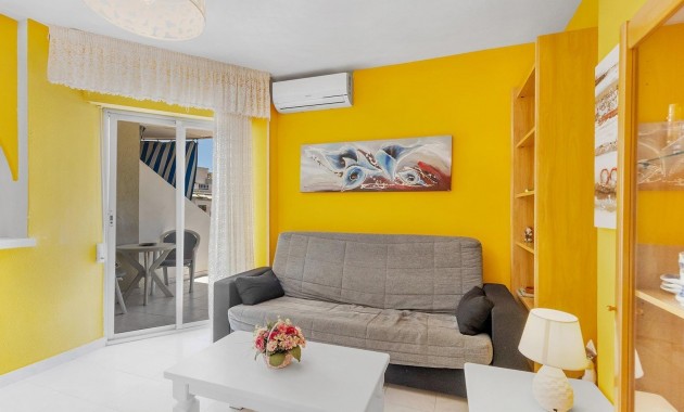 Venta - Apartamento / piso -
Torrevieja - La Mata pueblo