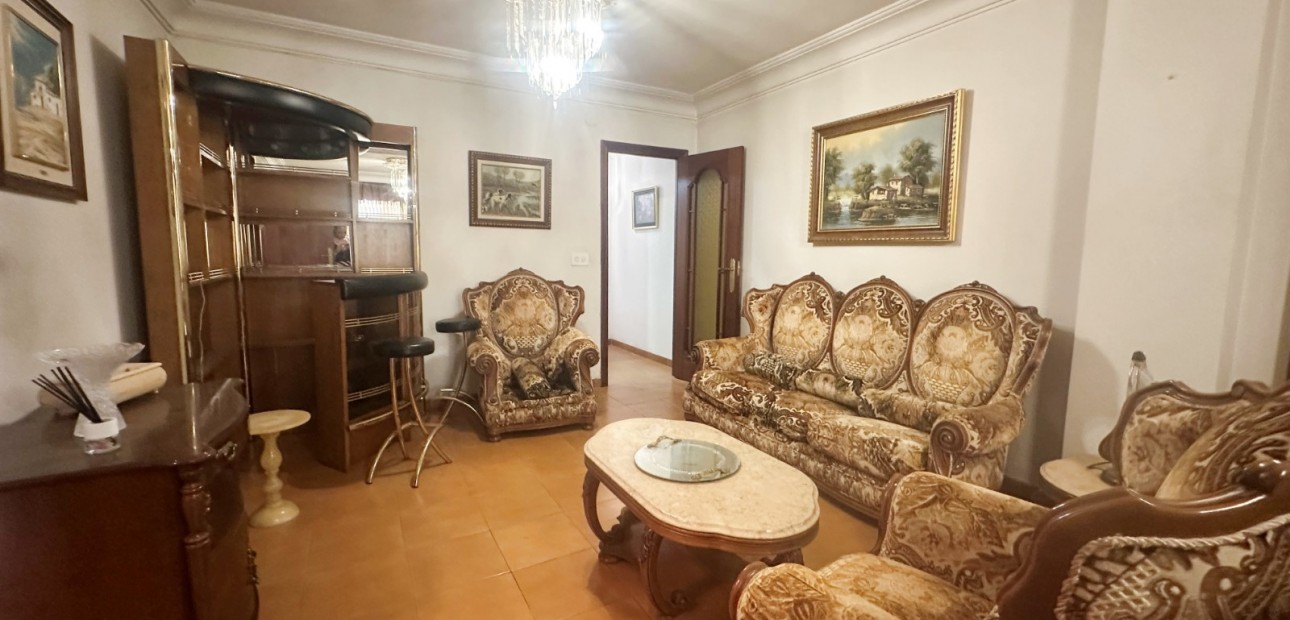 Venta - Apartamento / piso -
Torrevieja - Torrevieja - Centre
