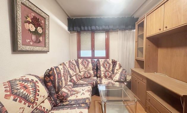 Venta - Apartamento / piso -
Torrevieja - Torrevieja - Centre