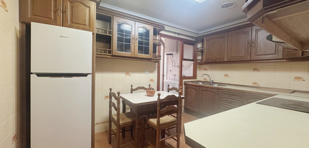Venta - Apartamento / piso -
Torrevieja - Torrevieja - Centre