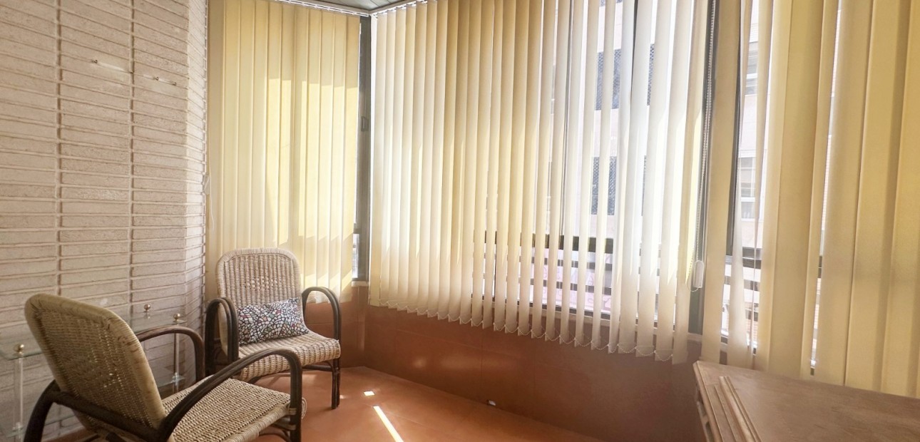 Venta - Apartamento / piso -
Torrevieja - Torrevieja - Centre