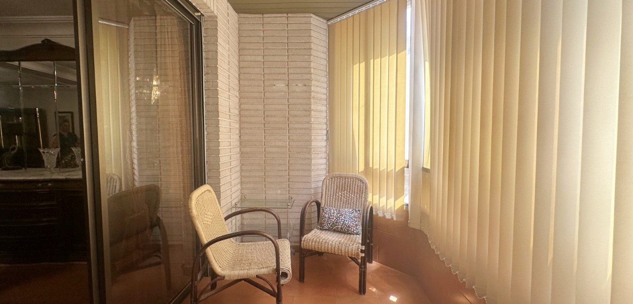 Venta - Apartamento / piso -
Torrevieja - Torrevieja - Centre