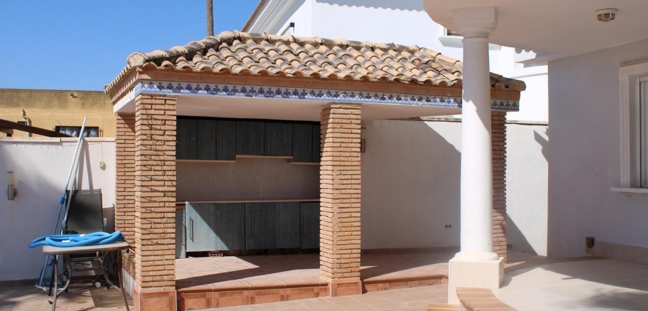 Venta - Villa -
Jacarilla - Comunidad valenciana