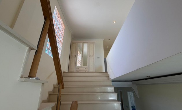 Venta - Villa -
Jacarilla - Comunidad valenciana