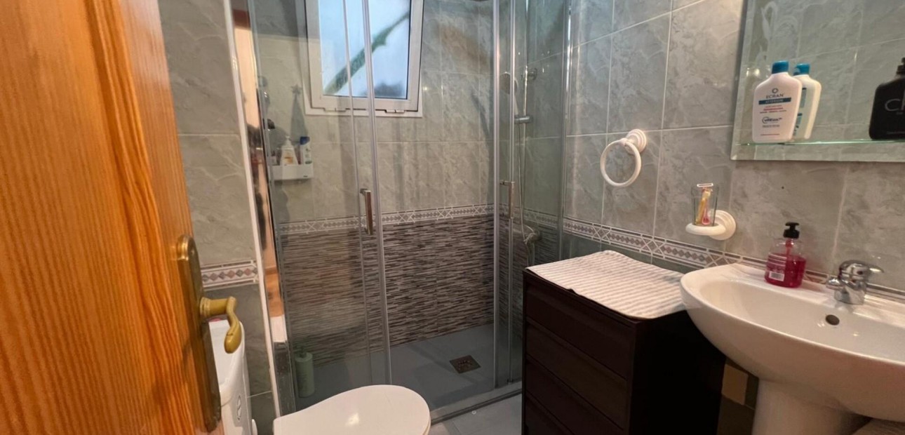 Sale - Apartment / flat -
Torrevieja - Parque de las Naciones