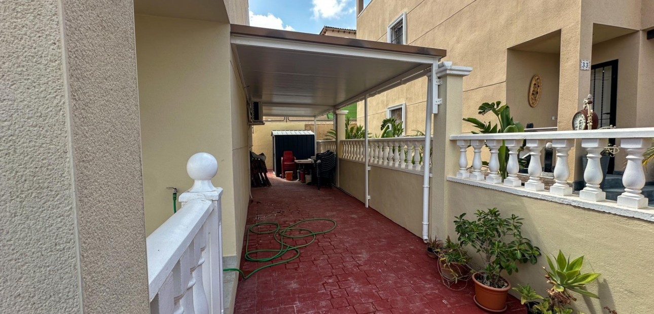 Venta - Apartamento / piso -
Orihuela Costa - Las Filipinas