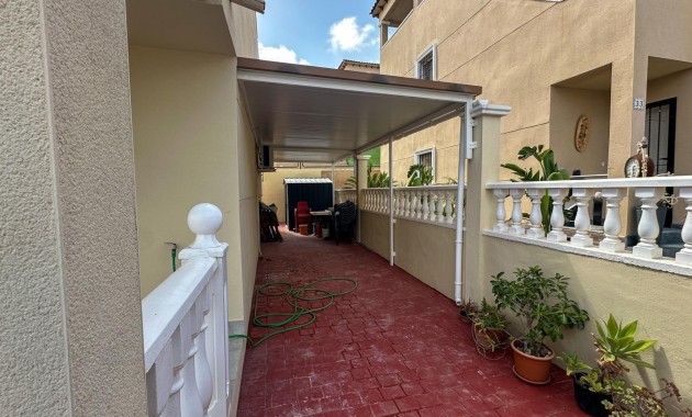 Venta - Apartamento / piso -
Orihuela Costa - Las Filipinas