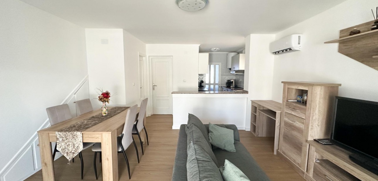 Venta - Apartamento / piso -
Orihuela Costa - Las Filipinas