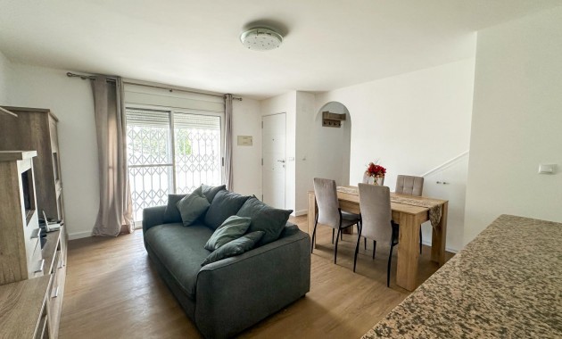 Venta - Apartamento / piso -
Orihuela Costa - Las Filipinas