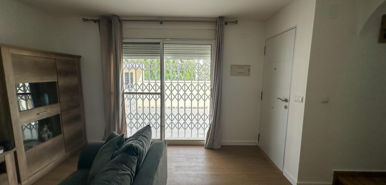 Venta - Apartamento / piso -
Orihuela Costa - Las Filipinas