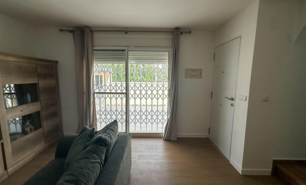 Venta - Apartamento / piso -
Orihuela Costa - Las Filipinas
