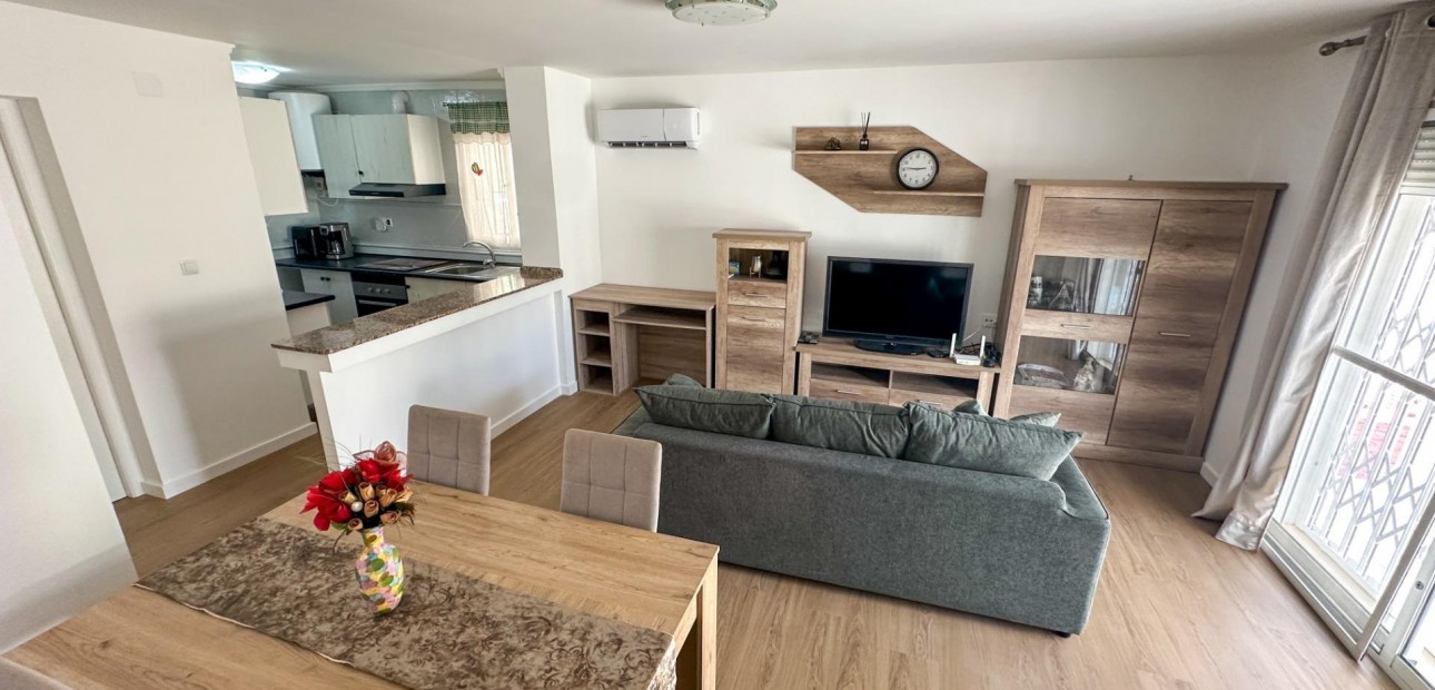 Venta - Apartamento / piso -
Orihuela Costa - Las Filipinas