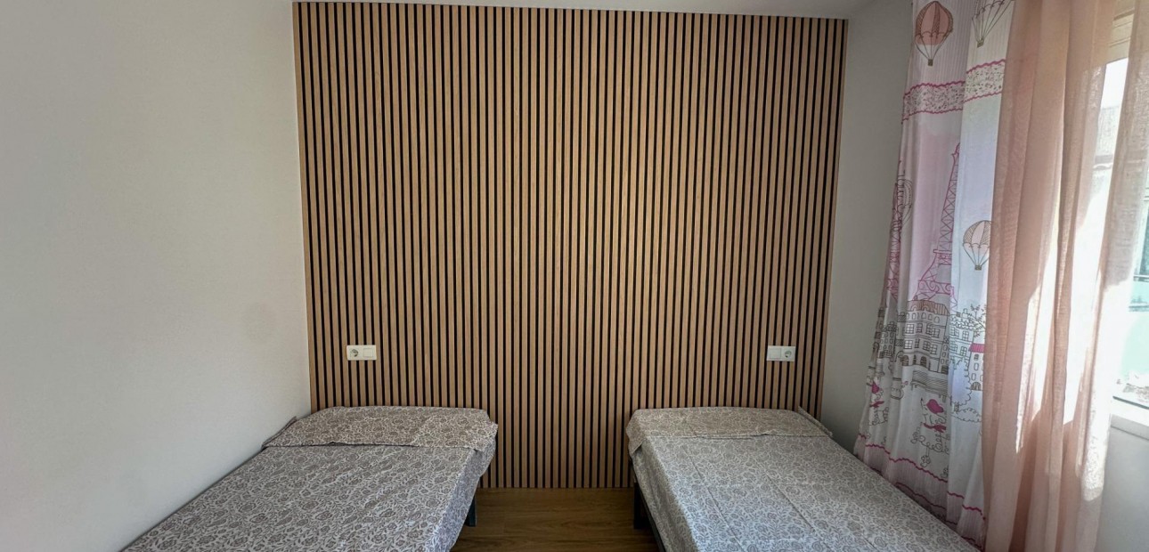 Venta - Apartamento / piso -
Orihuela Costa - Las Filipinas