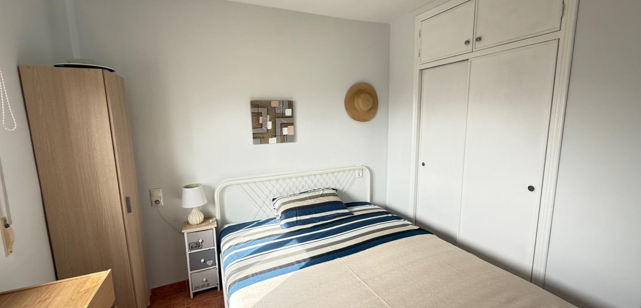 Venta - Apartamento / piso -
Torrevieja - Playa del cura