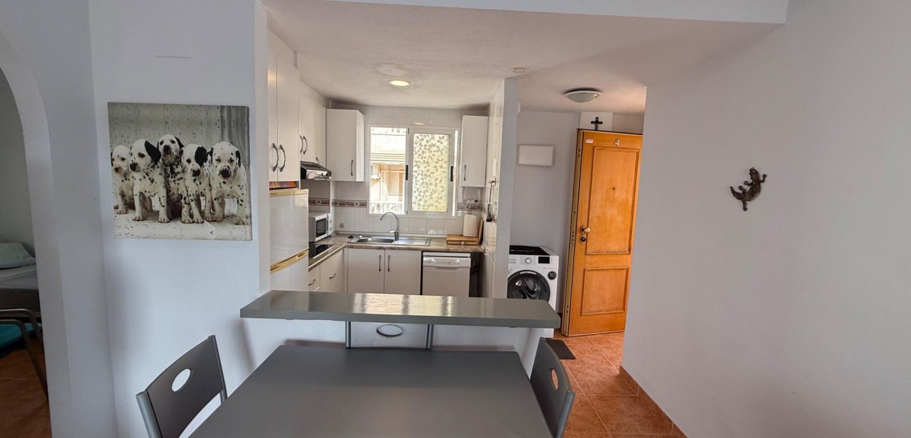 Venta - Apartamento / piso -
Torrevieja - Playa del cura